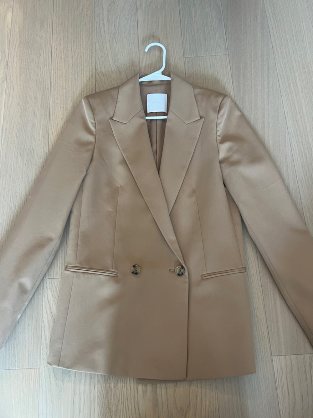 NWOT MANGO women’s size small blazer